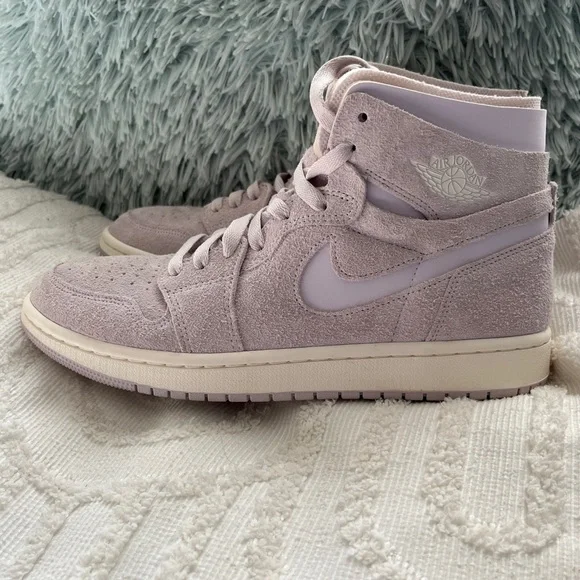 NWOT Women's Air Jordan 1 Zoom Air CMFT "Light lavender", size 10 - Picture 3 of 16